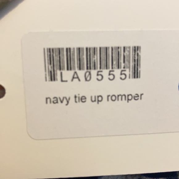 Women’s romper - brand new. Navy blue with floral design. Size Large. - Picture 9 of 9